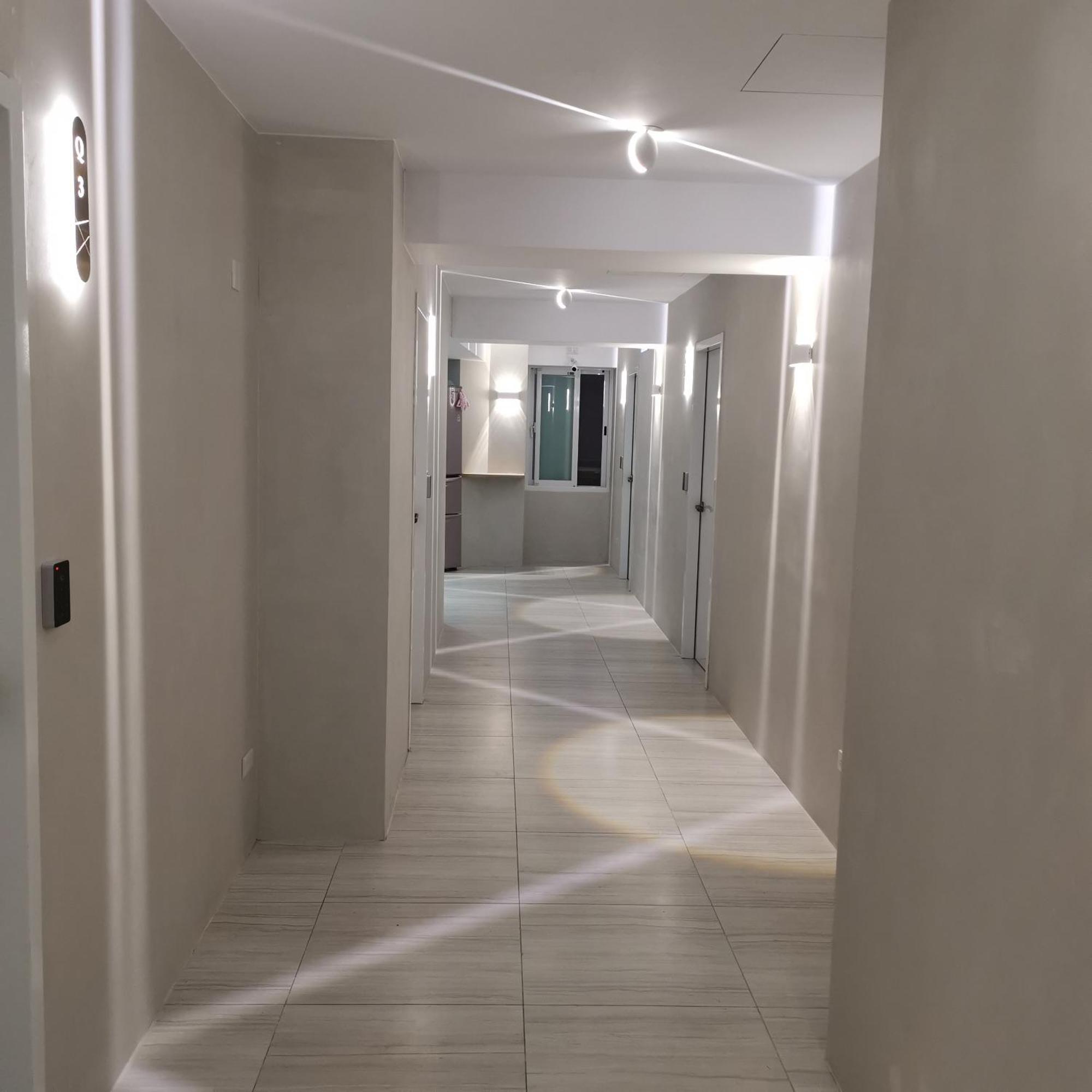 橙舍太空艙 Tw Capsule Hostel ไทเป ภายนอก รูปภาพ